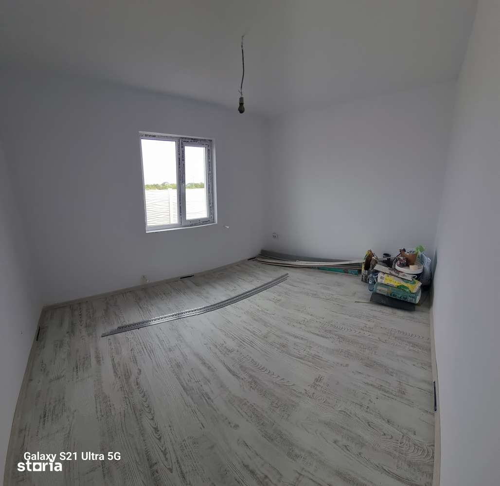 Vila P+M 5 camere//teren 350mp//utilitati Varteju-Magurele-8