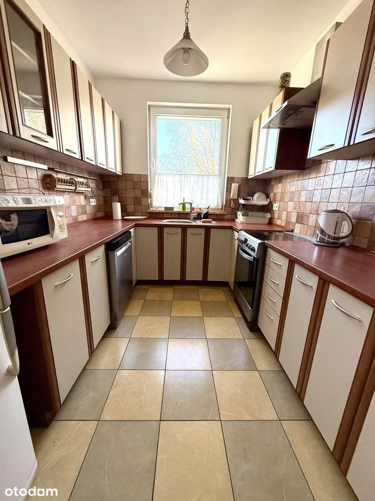 Funkcjonalny szeregowiec dla firmy lub rodziny 129m2 | Garaż | Piwnica - Pełny obrazek: 4/7