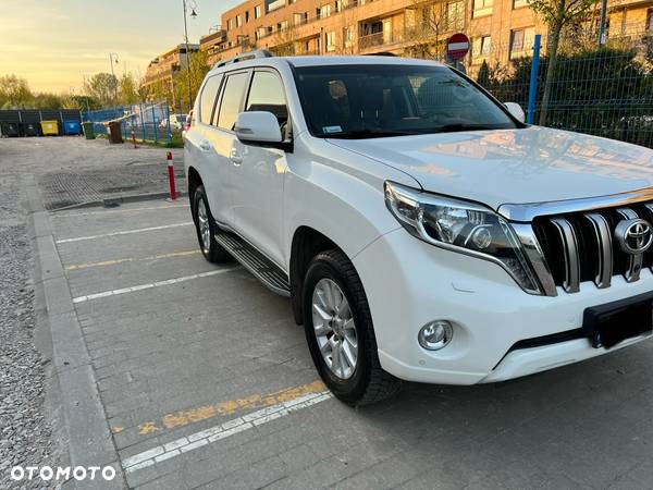 Toyota Land Cruiser LC 3.0 D-4D Invincible - 2