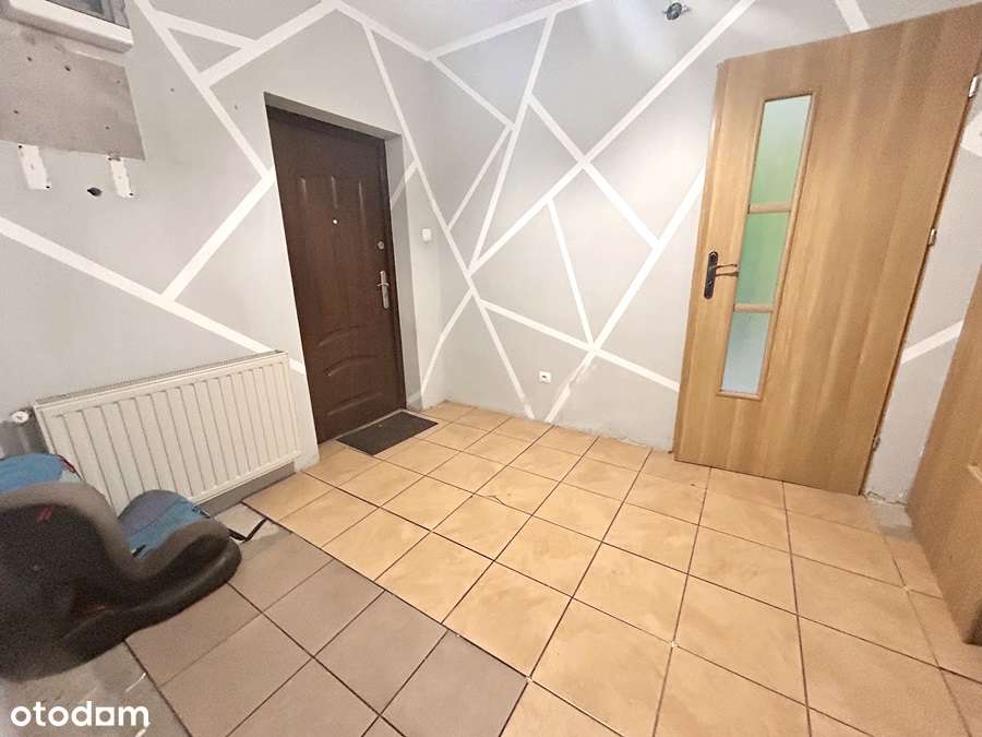 Wolnostojący dom z DUŻĄ działką 2300 m2/dla rodziny dwupokoleniowej-8