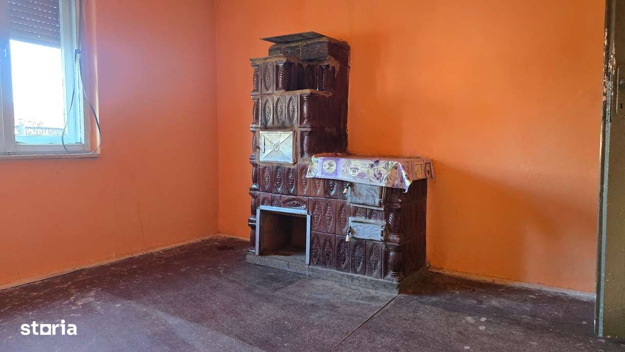 Casa de vanzare in Branisca-7