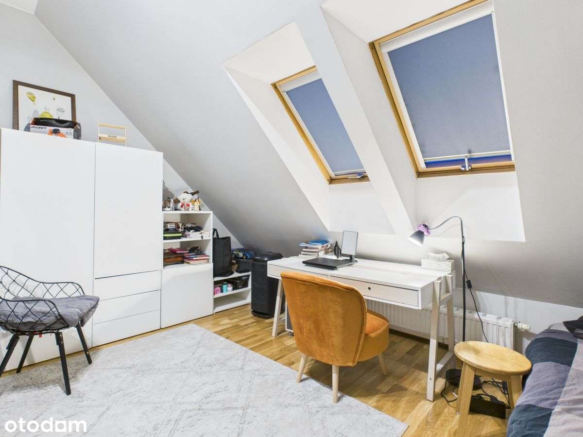 Komfortowe 2-poziomowe M4 z garażem i piwnicą-14