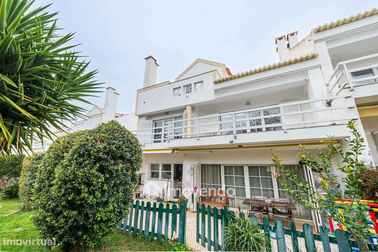 Moradia T5+2 com garagem, em condomínio com piscina, em Murches-57