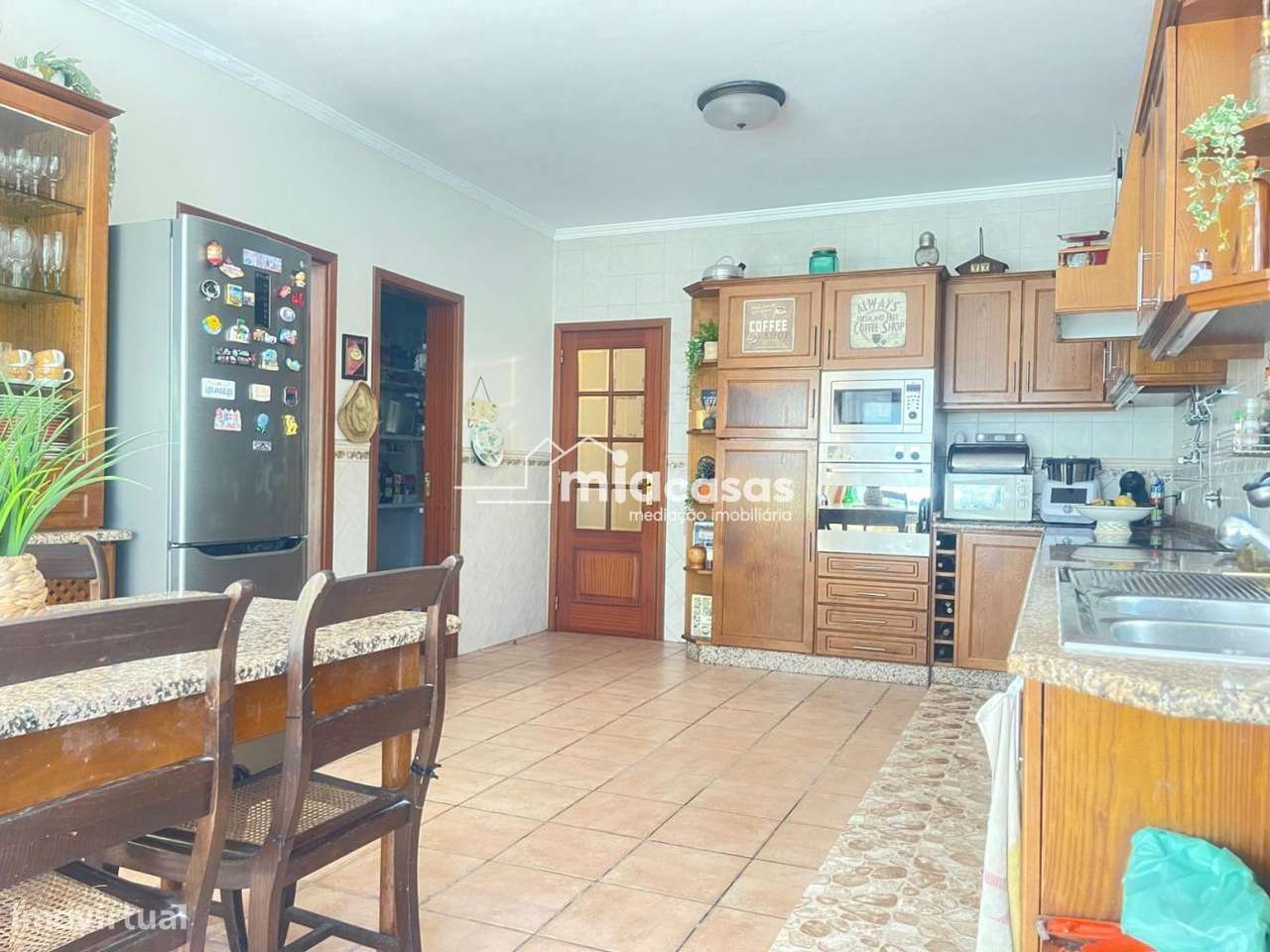 MORADIA T4+1 ISOLADA - OIÃ-6