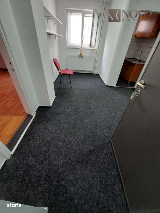 Spatiu Comercial Parter 15mp | Eroii Revolutiei | Stradal | Centrala - Imagine principală: 5/16