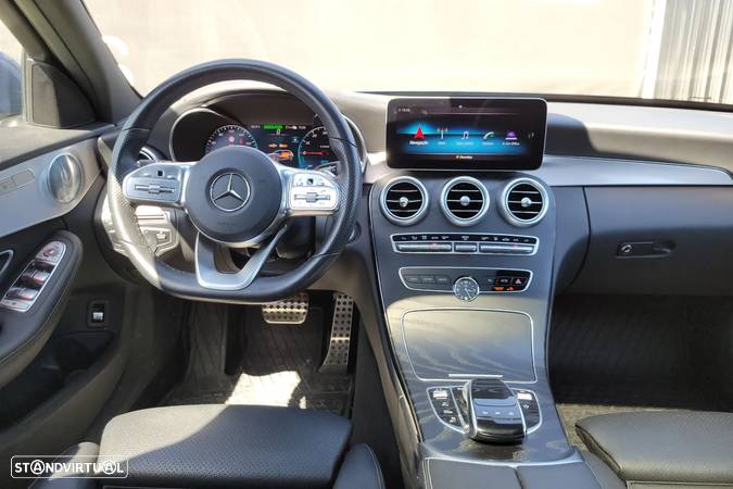 Mercedes-Benz C 300 de AMG Line - 18