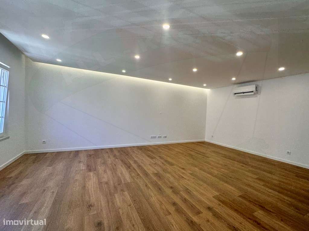 Descubra o Apartamento ideal para a sua Familia ; T3 NOVO, pronto a... - Grande imagem: 4/28