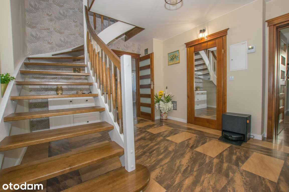 Siedlisko, dom 136m2 z bala, solidne b.gospodarcze, blisko miasta.-7