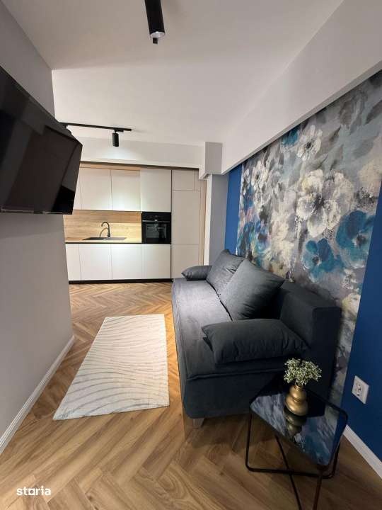 OPORTUNITATE !!! APARTAMENT 3 CAMERE CU GRADINA-5