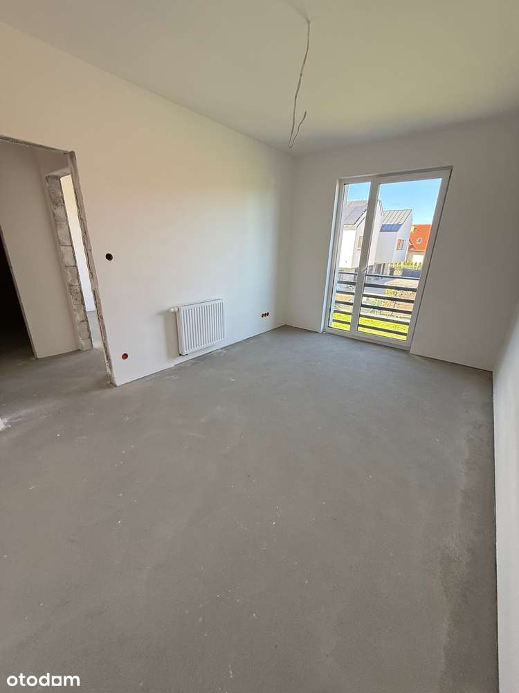 Nowy dom jednorodzinny w zabudowie bliźniaczej-12