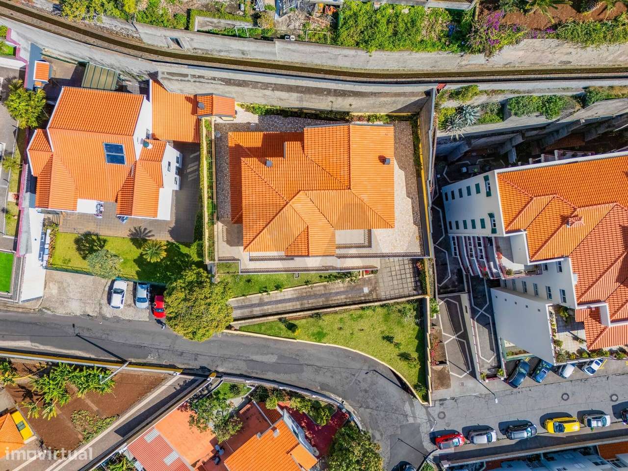 Moradia T7 no Alto do Amparo São Martinho - Grande imagem: 4/60