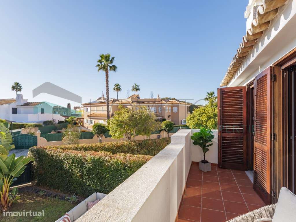 Moradia V2 com jardim, perto da praia, em Quarteira-22