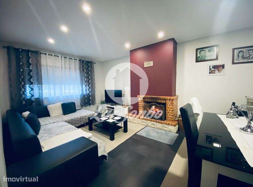 Apartamento T3 Remodelado no Centro da Cidade de Barcelos - Grande imagem: 2/22