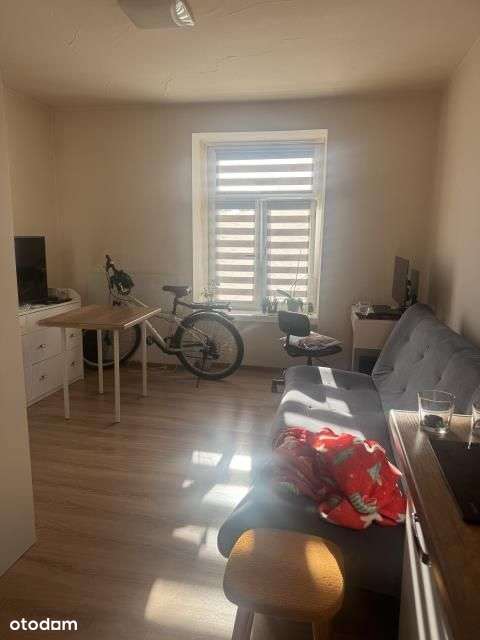 Umeblowane 20mkw (Górna)-0