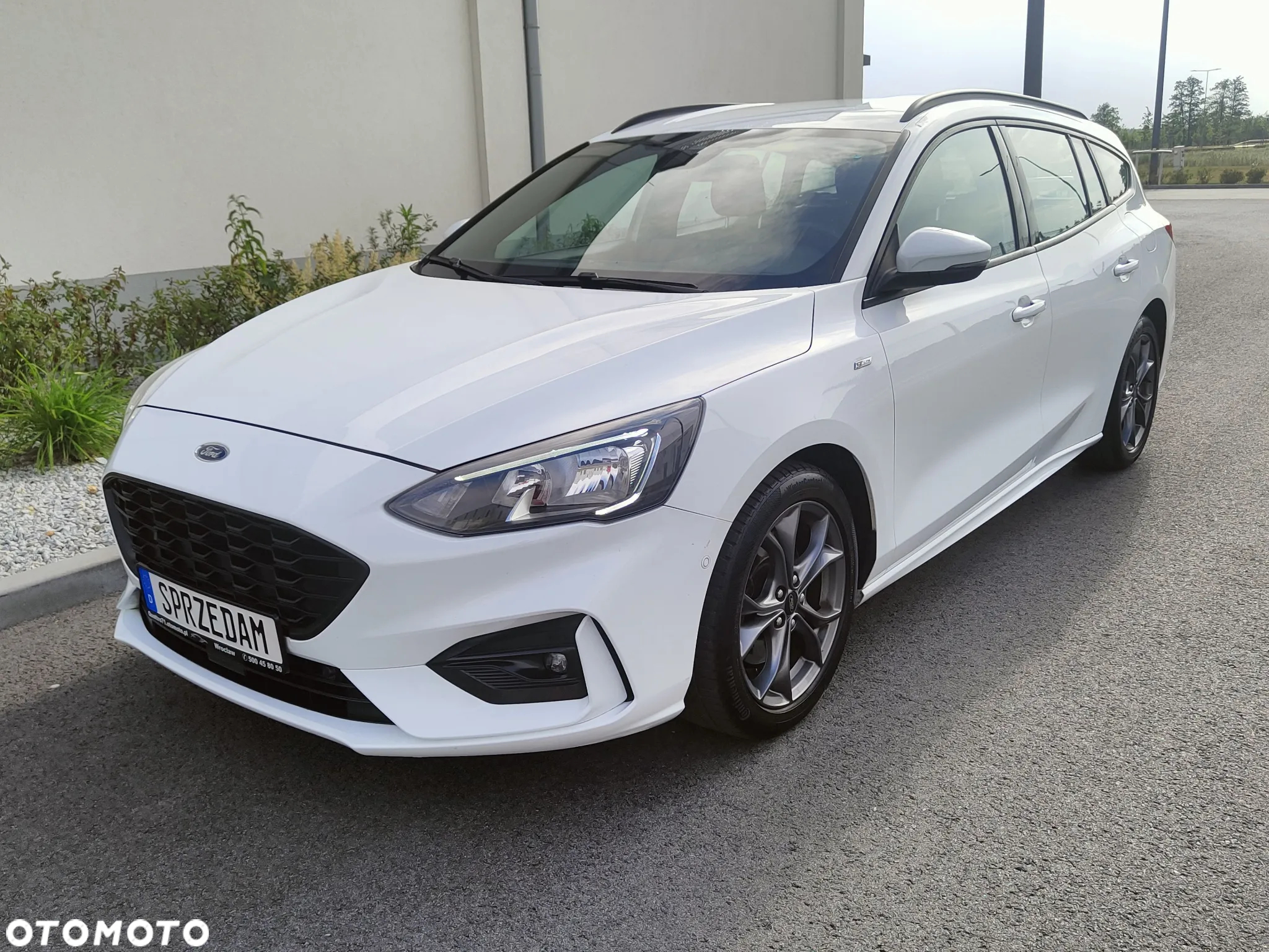 Ford Focus Turnier 1.5 EcoBlue Start-Stopp-System ST-LINE - 8