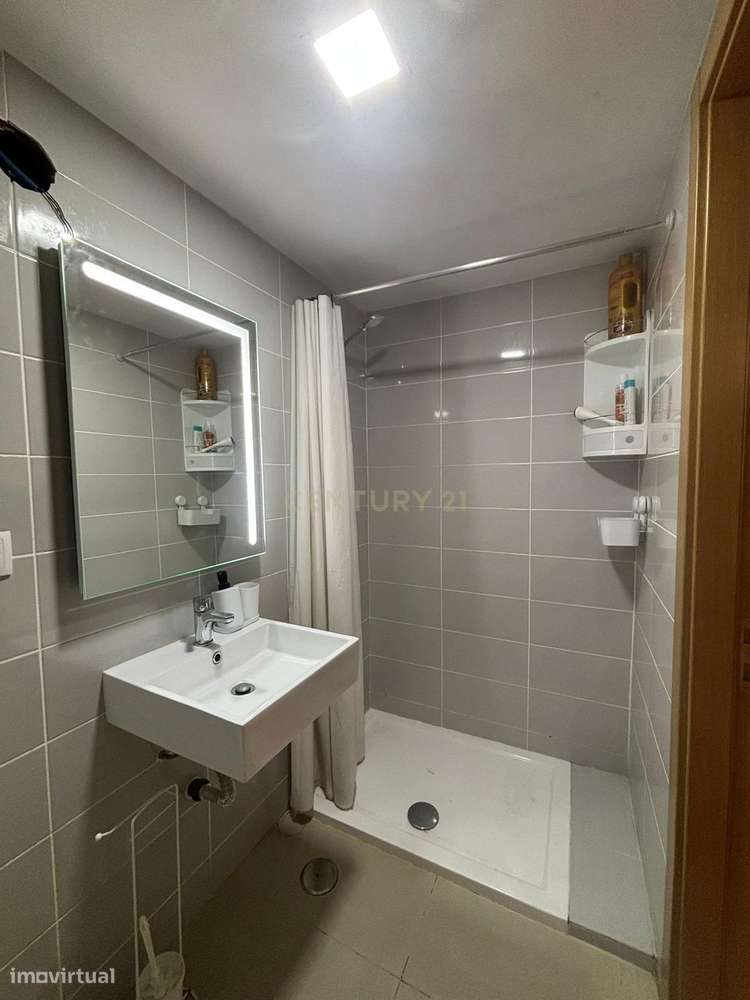 Moradia T2 em Riba de Âncora – Ideal para Airbnb ou residência própria - Grande imagem: 5/19