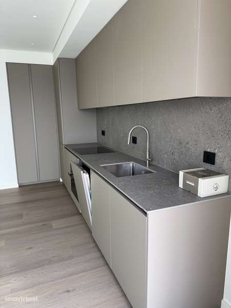 Um excelente Apartamento T1 para arrendamento - Grande imagem: 4/23