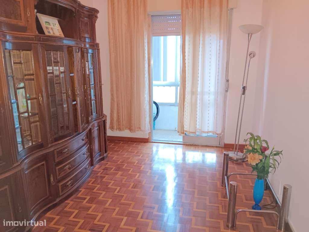 Excelente T2 Cacem-7