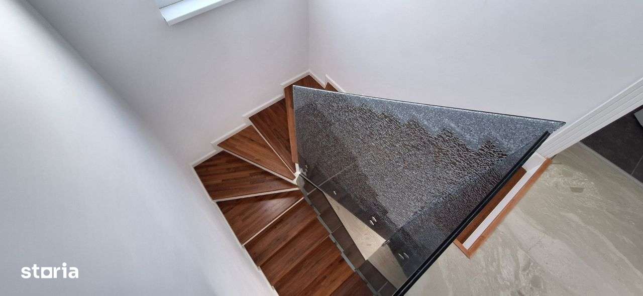 Casa de vanzare in zona Voluntari-8