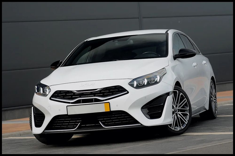 Kia Ceed 1.5 T-GDI DCT7 OPF GT LINE 2022