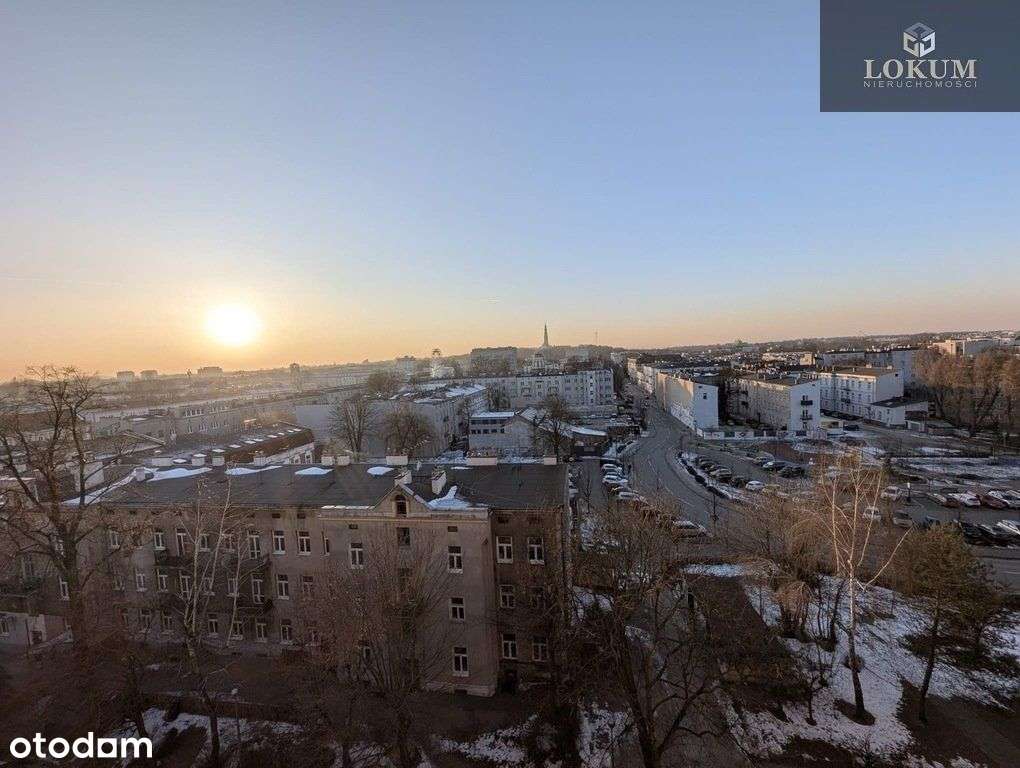 Mieszkanie Na Sprzedaż Cz-Wa Centrum !!!-10