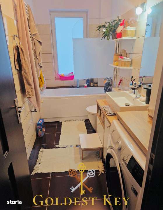 Apartament cu 3 camere, balcoane si curte privata cu parcare-7