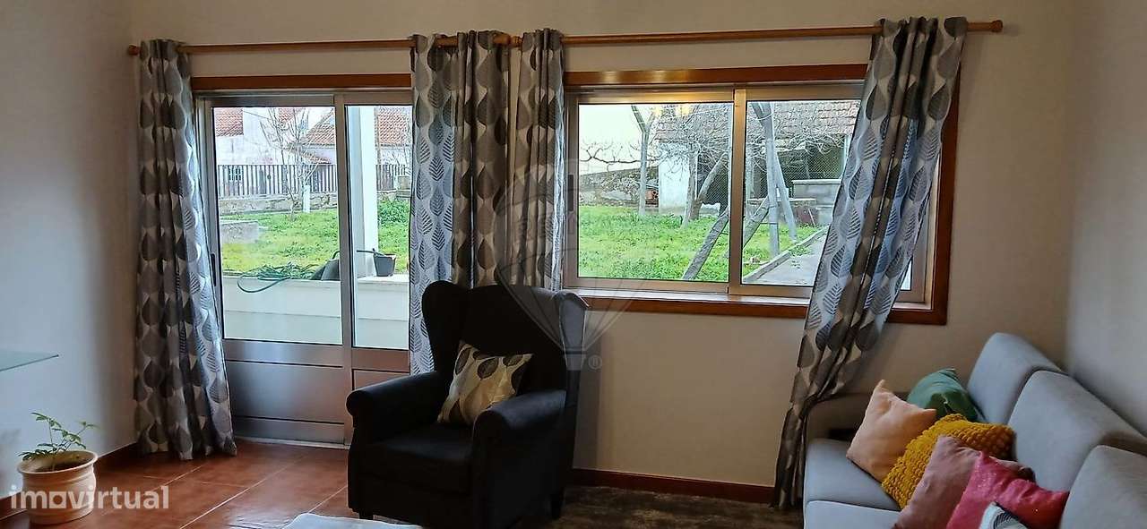 Moradia T4 para venda-12