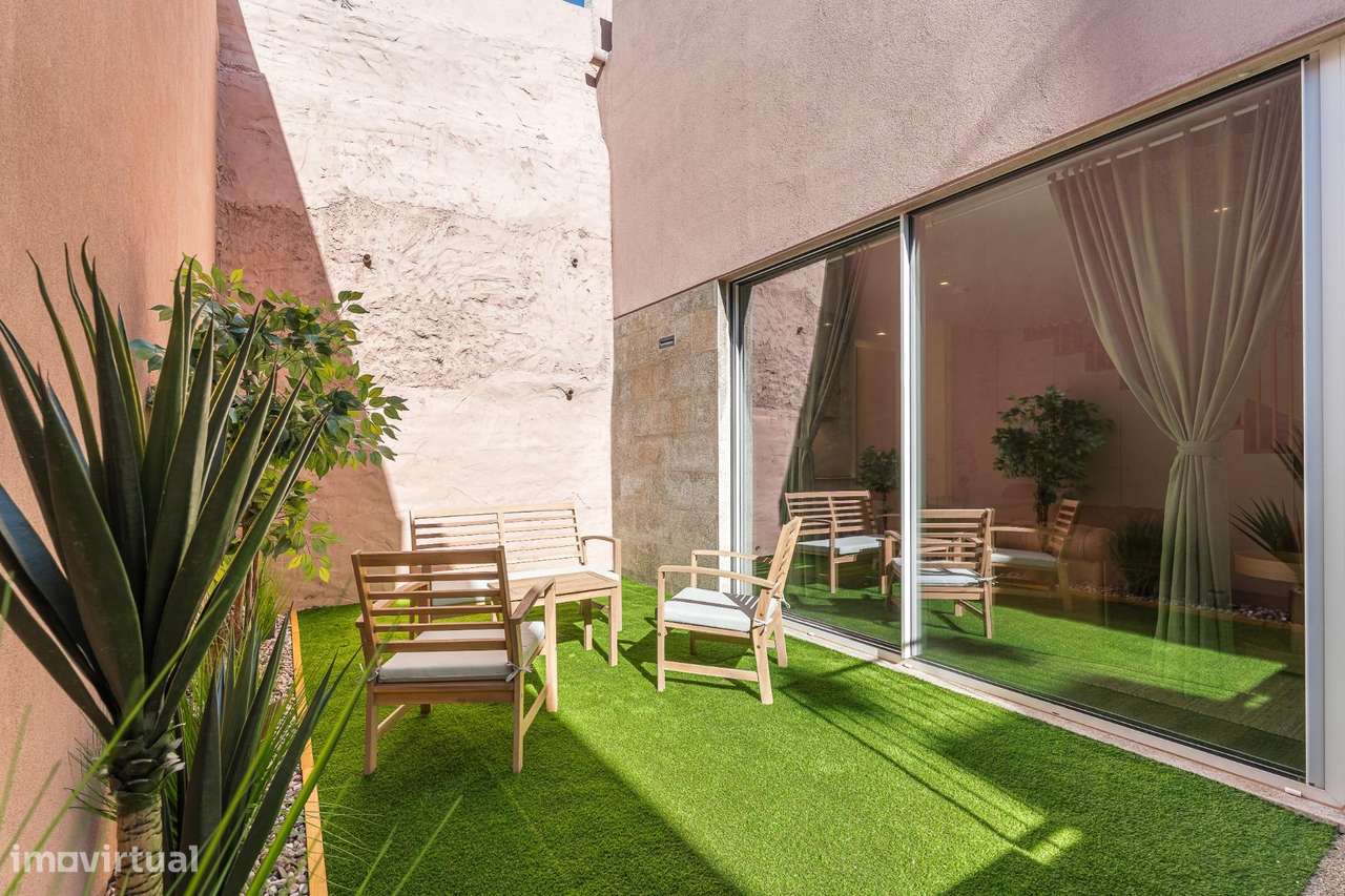 T1 Duplex com Terraço Novo na Rua do Bonjardim-23