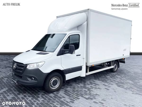 Mercedes-Benz Sprinter - 1