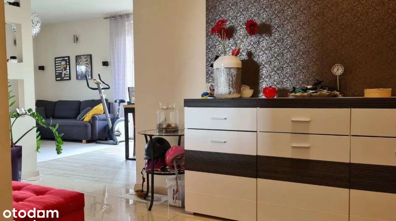 4 pokojowe, słoneczne mieszkanie z klimatyzacją i 2 balkonami - Pełny obrazek: 3/12