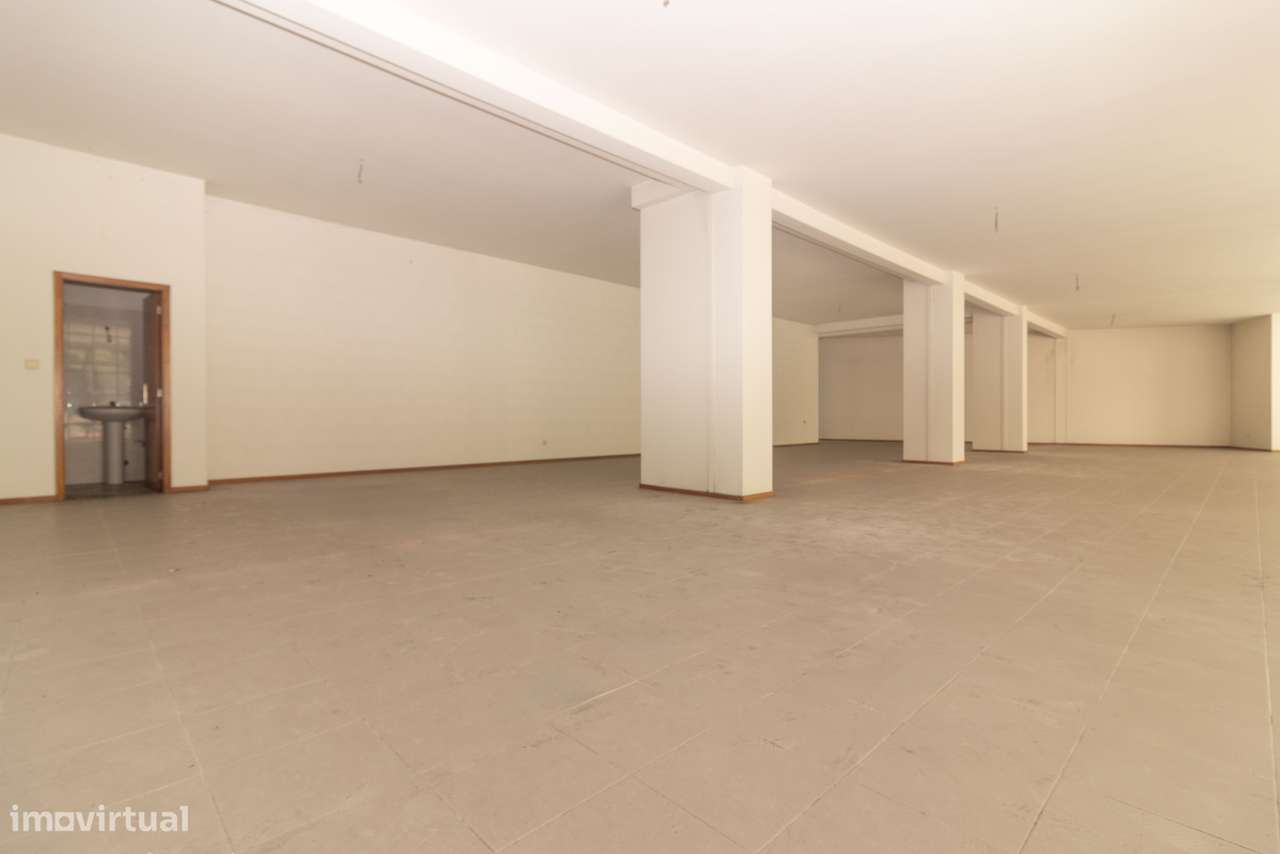 Loja Nunca Utilizada com 302m² na Praceta das Amoreiras – Braga - Grande imagem: 5/15