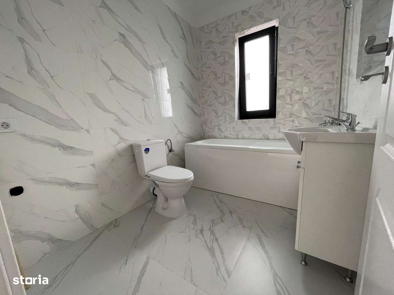 Imobiliare Clinceni Case Parter 3 dorm ,2 bai toate utilitatile-2