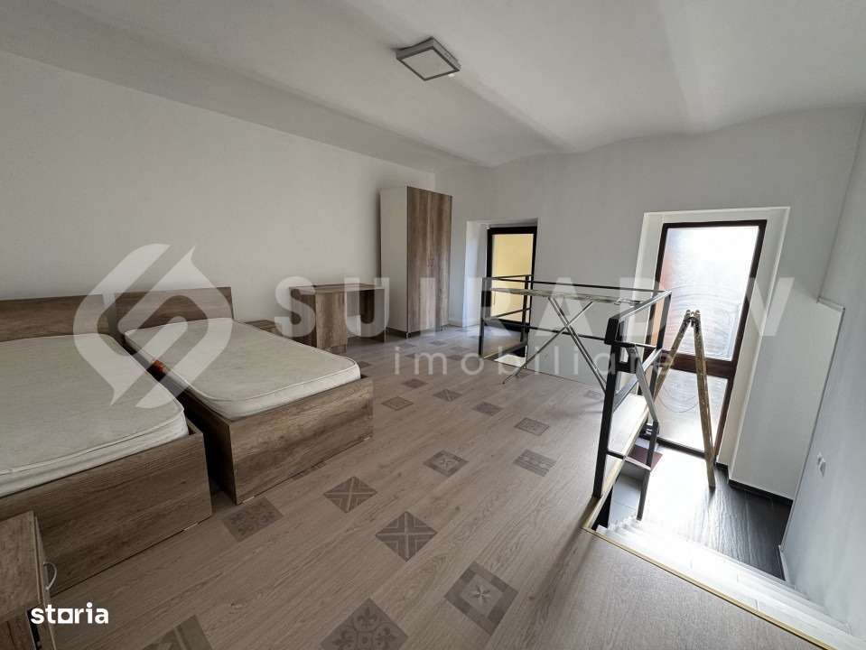 Apartament Central cu Scară Interioară - Imagine principală: 2/4