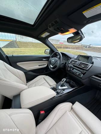 BMW Seria 2 230i Coupe Sport Line - 29