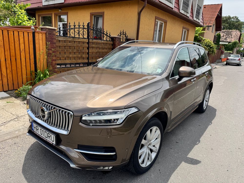 Volvo XC90 II [2015 - Prezent] D5 AWD Momentum 2016