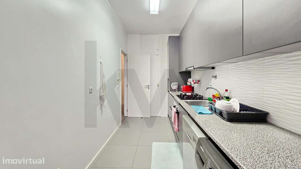 Oportunidade de Investimento com Rentabilidade Imediata em Aveiro! T2 - Grande imagem: 4/30