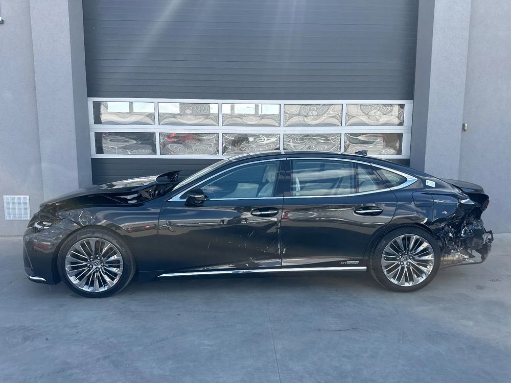 Lexus LS V 2021