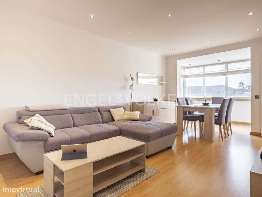 T2 em Alfornelos com 108m2 e Estacionamento para 2 Viaturas - Grande imagem: 2/24