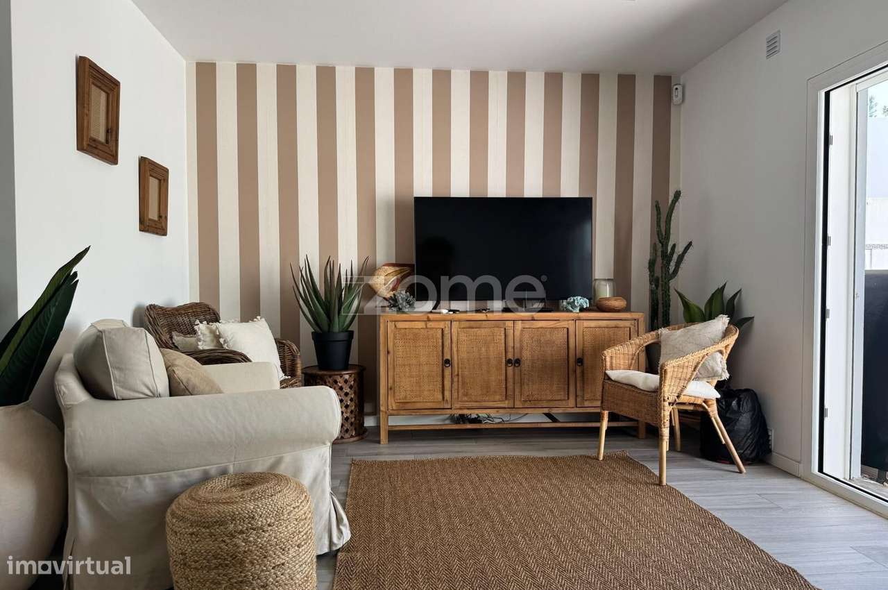 Moradia T4 com 2 Suites-48