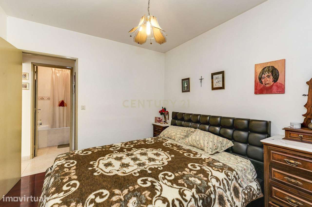 Apartamento T3 com Arrecadação, Onde Pode Criar o Seu Estilo de Vida-8