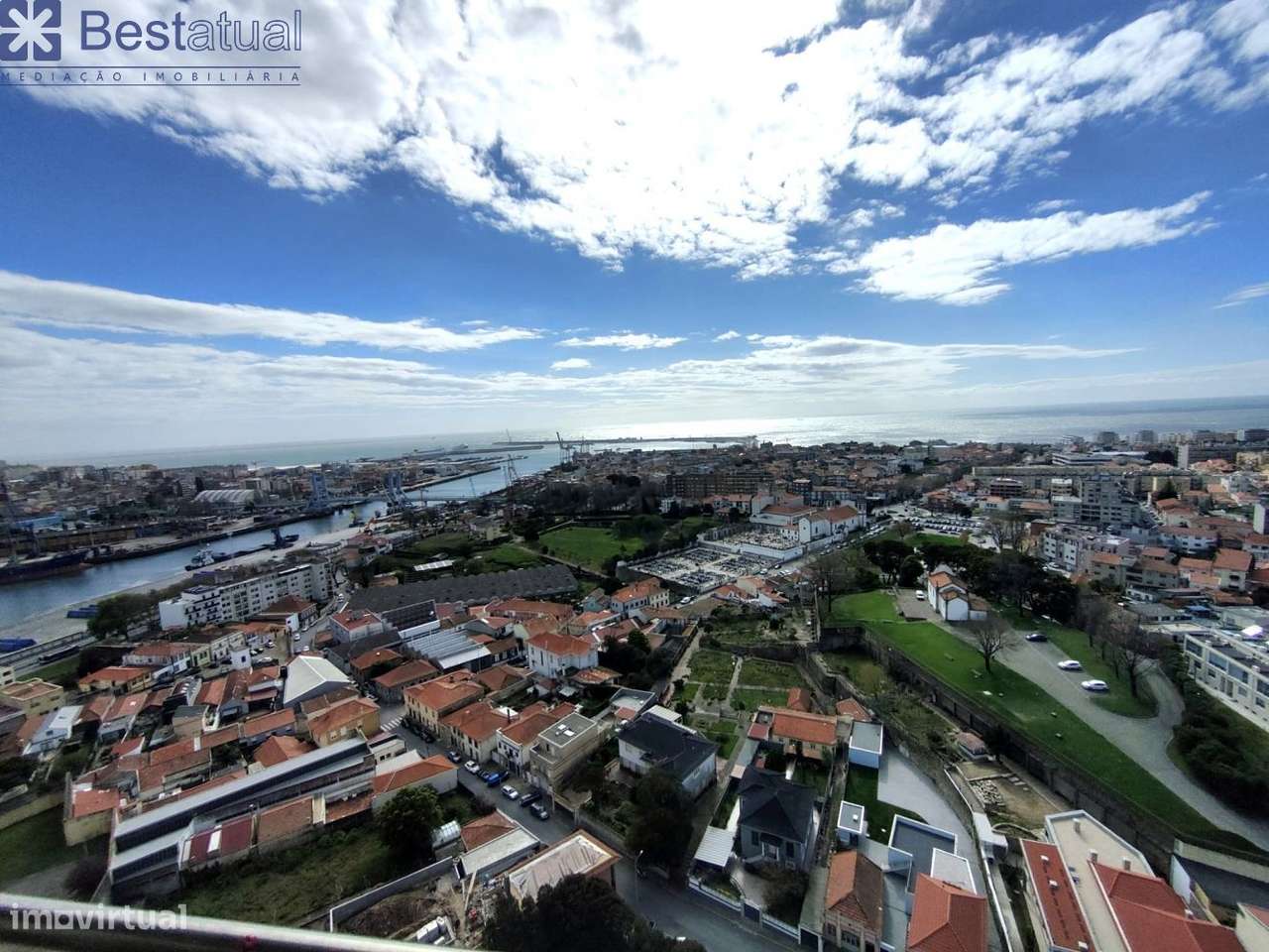 T 3 - 2 Suites -Cond. fechado -Vistas deslumbrantes-5