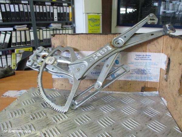 Elevador Sem Motor ELEVSM1070 MERCEDES W163 2000 5P FD - 1