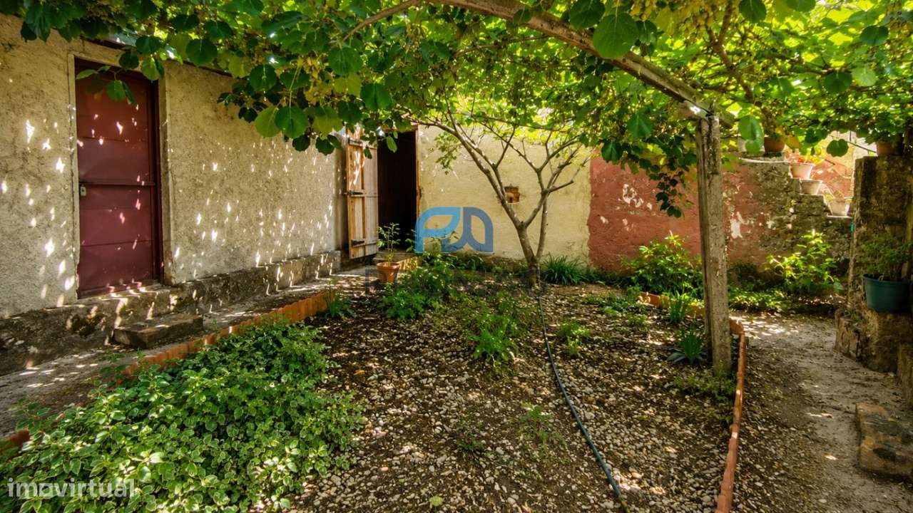 Quinta T6 em São Martinho de Mouros-44