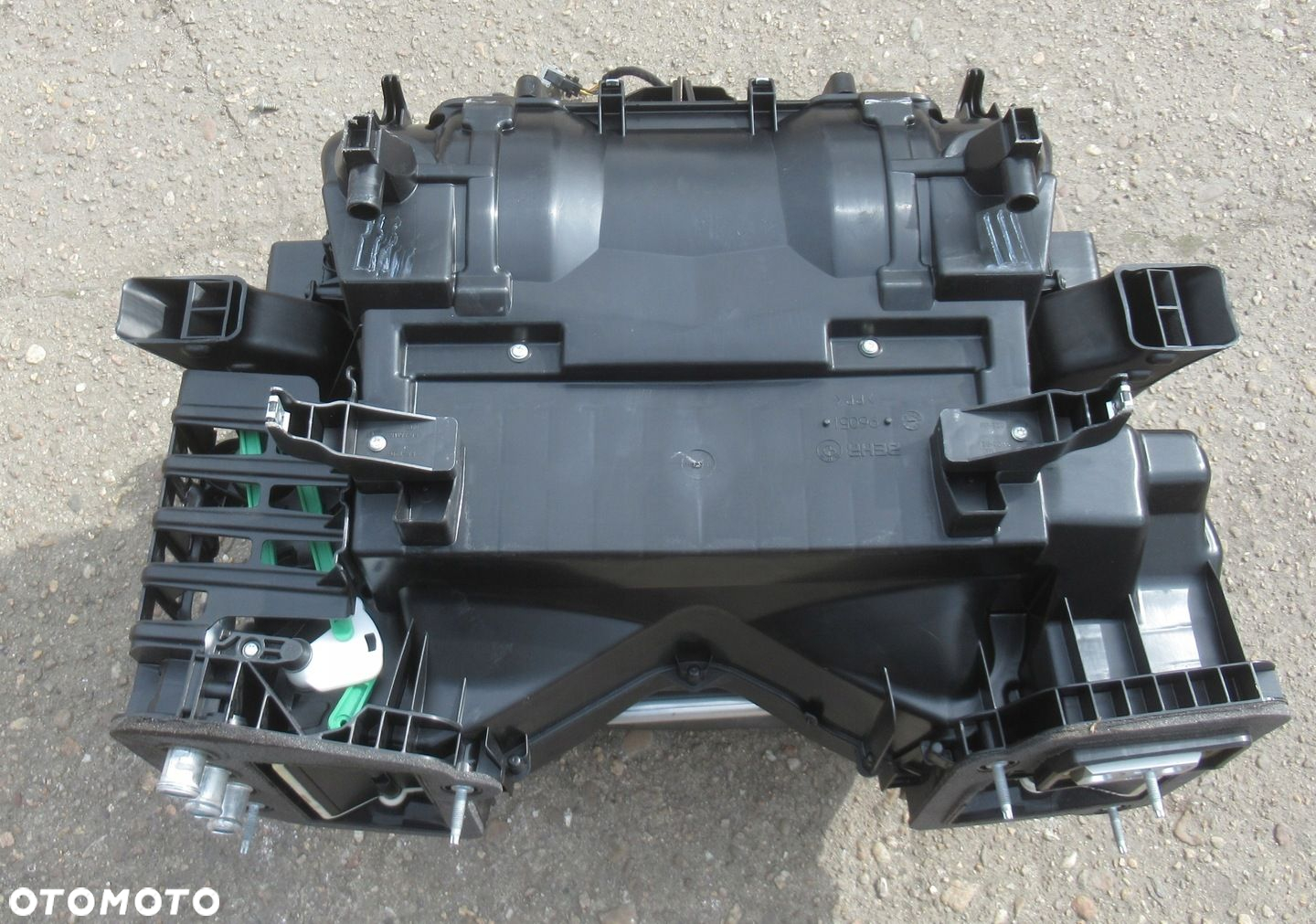 BMW E60 3.0 LCI 08R NAGRZEWNICA KOMPLETNA 9178309 - 3