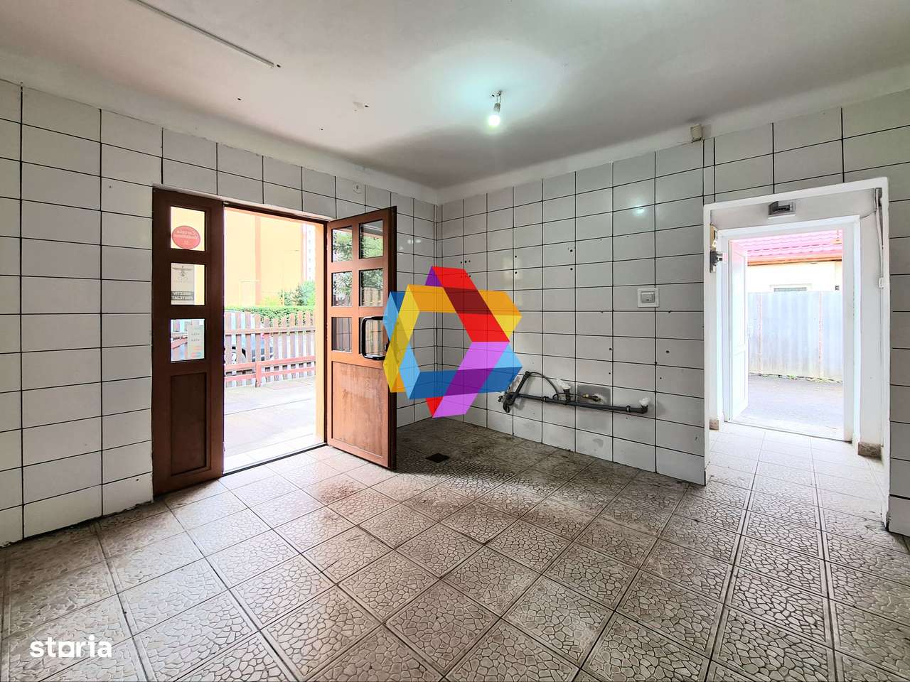 Spatiu comercial de închiriat Brasov - 138 mp # spatii-comerciale-bras - Imagine principală: 1/17