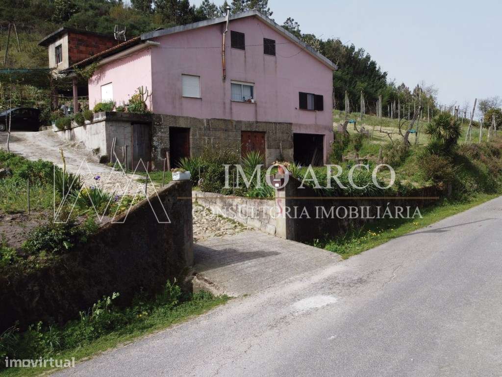 Moradia V4 - Grande imagem: 5/17