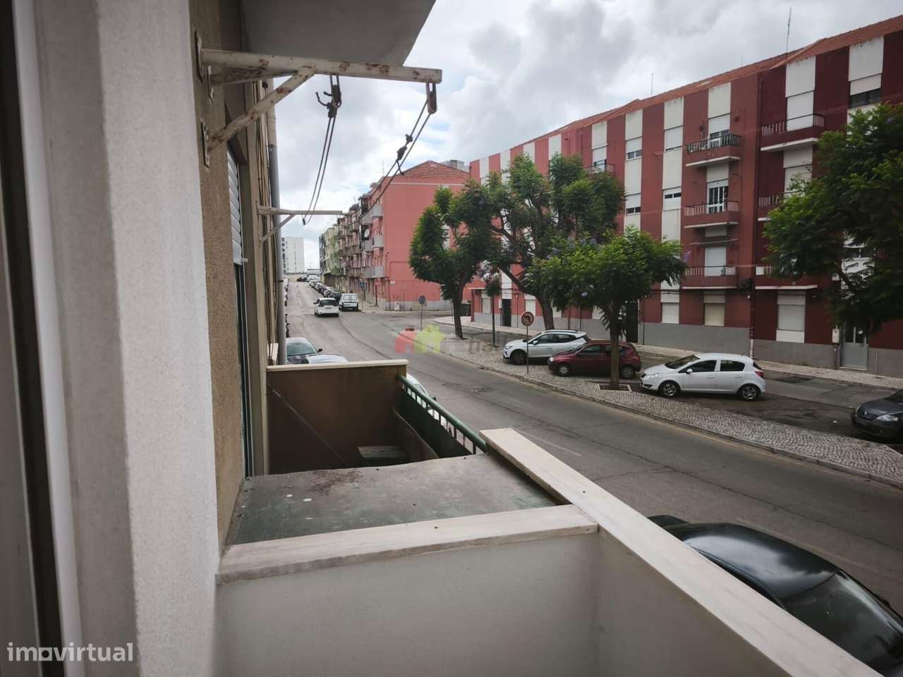 Apartamento T2 Remodelado na Baixa Banheira-22