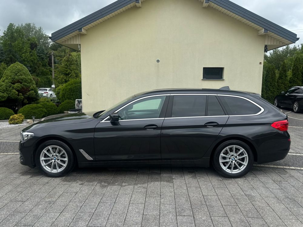 BMW 5 Series G30/G31 (2017-2023) 520d Modern Line 2017