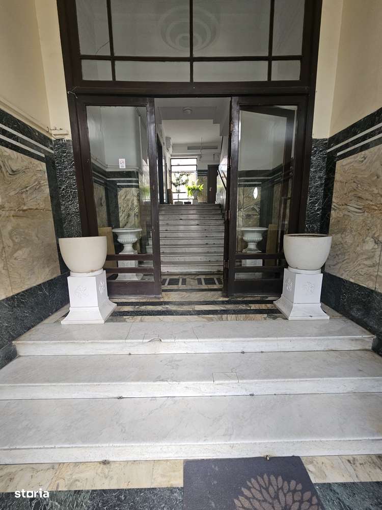 Universitate, 2 apartamente lipite, renovat, ideal inchiriere airbnb-1