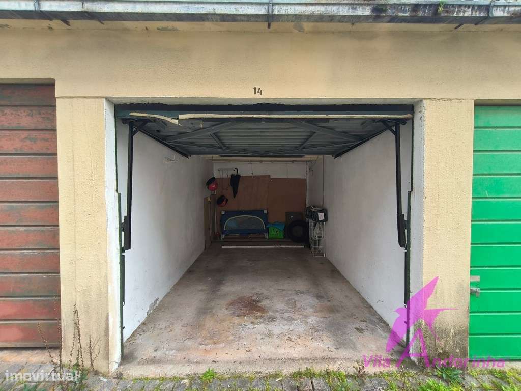 Garagem na Abelheira - Grande imagem: 2/2